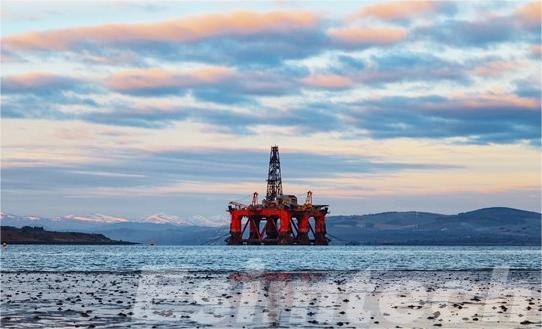 What are Best Practices for Offshore Oil Exploration: Balancing Energy Needs and Environmental Protection